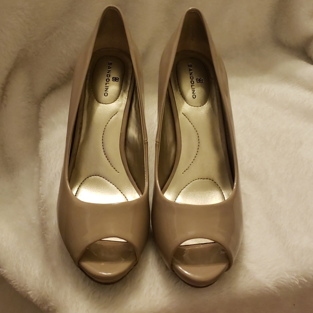 Bandolino Nude Peep Toe High Heels